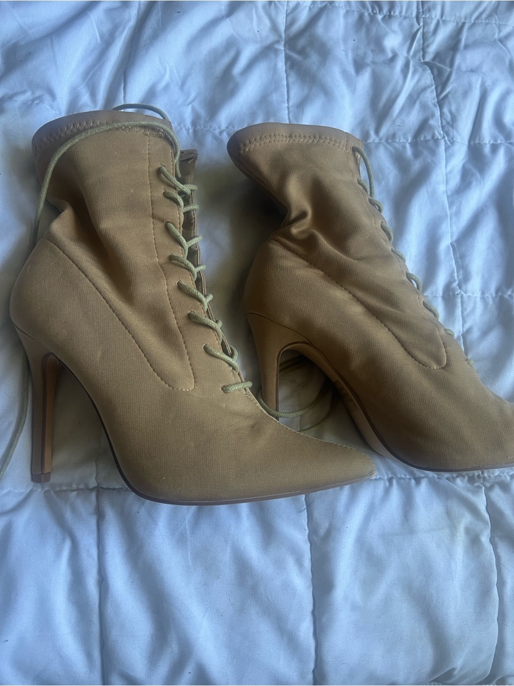 LACE UP POINTED HEELED SAND TAN BOOTS